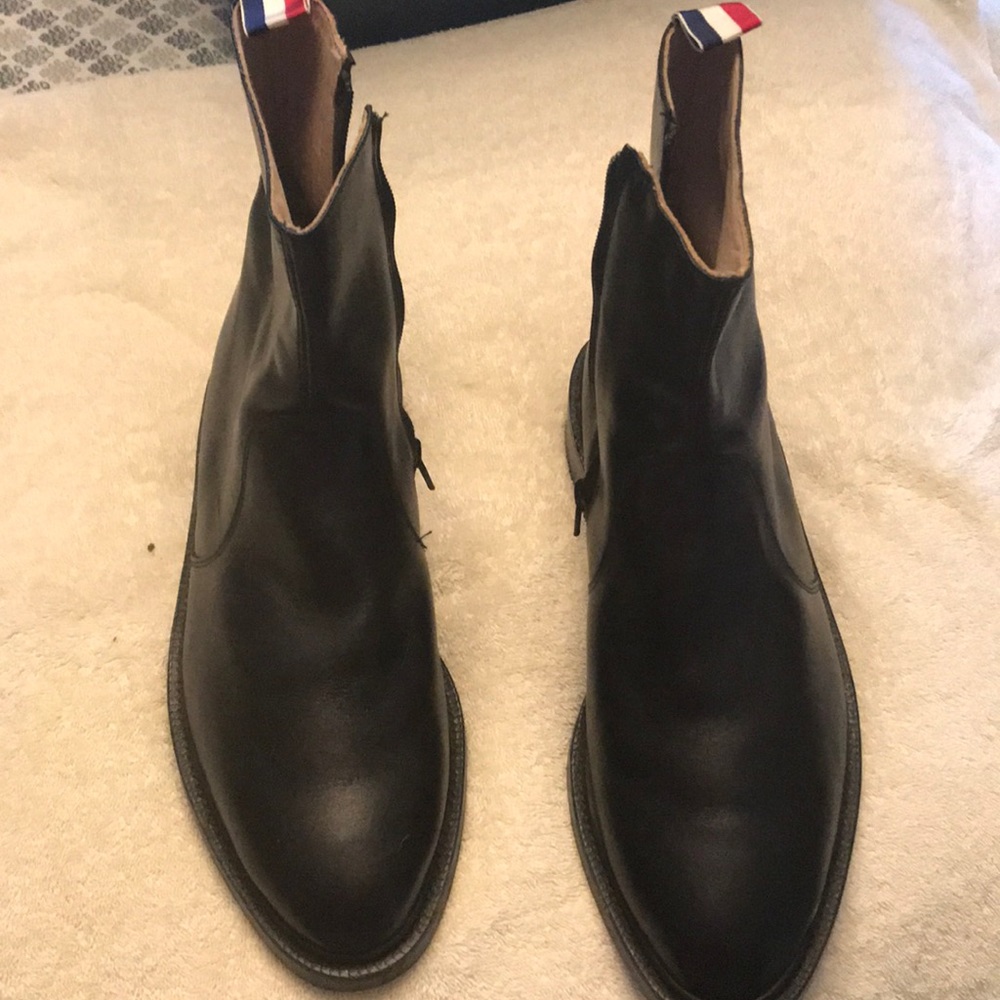 THOM BROWNE side-zip black leather boots